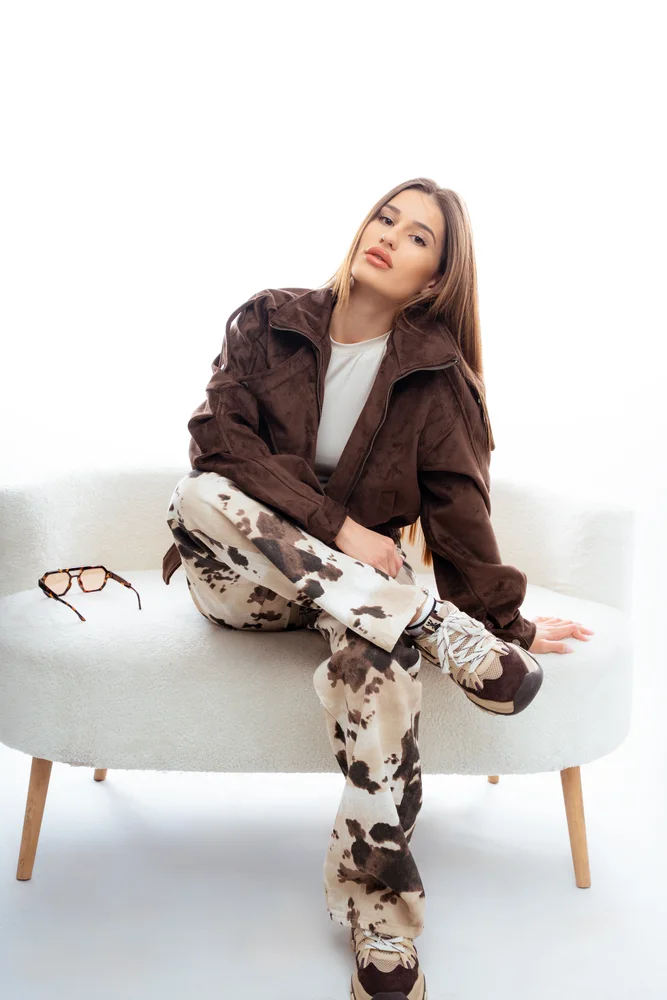 Mariya Fashion House, кадър 3